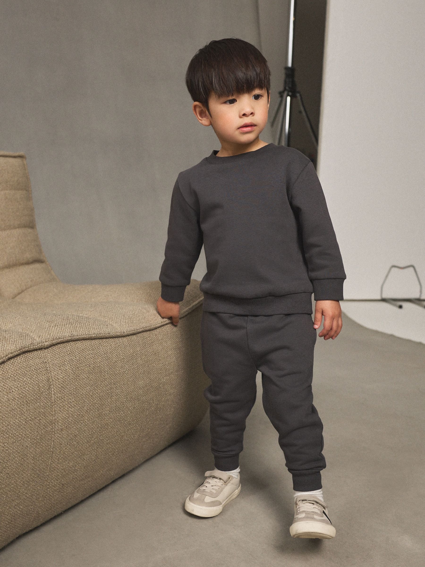 Antraciet - Set met sweatshirt en joggingbroek (3mnd-7jr)