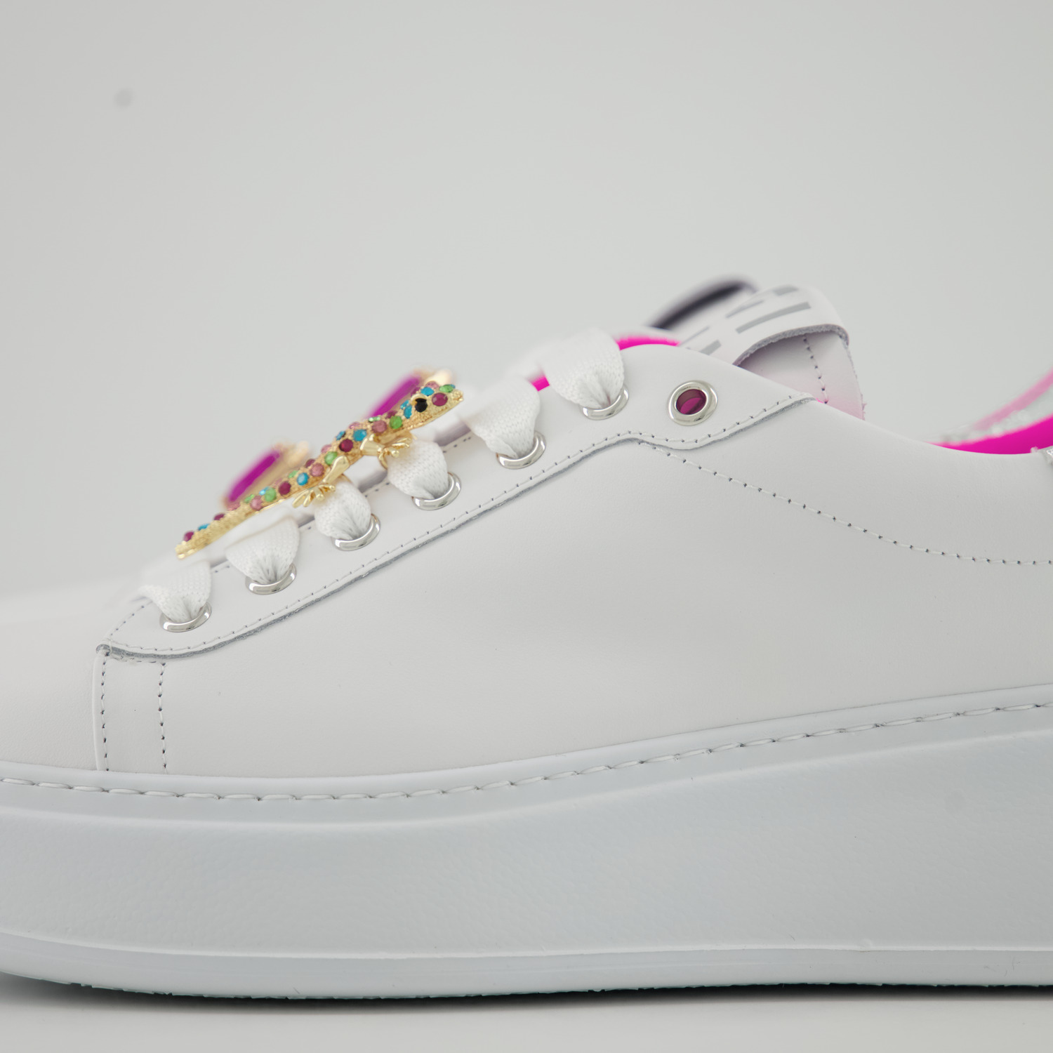 GIO+ Sneaker