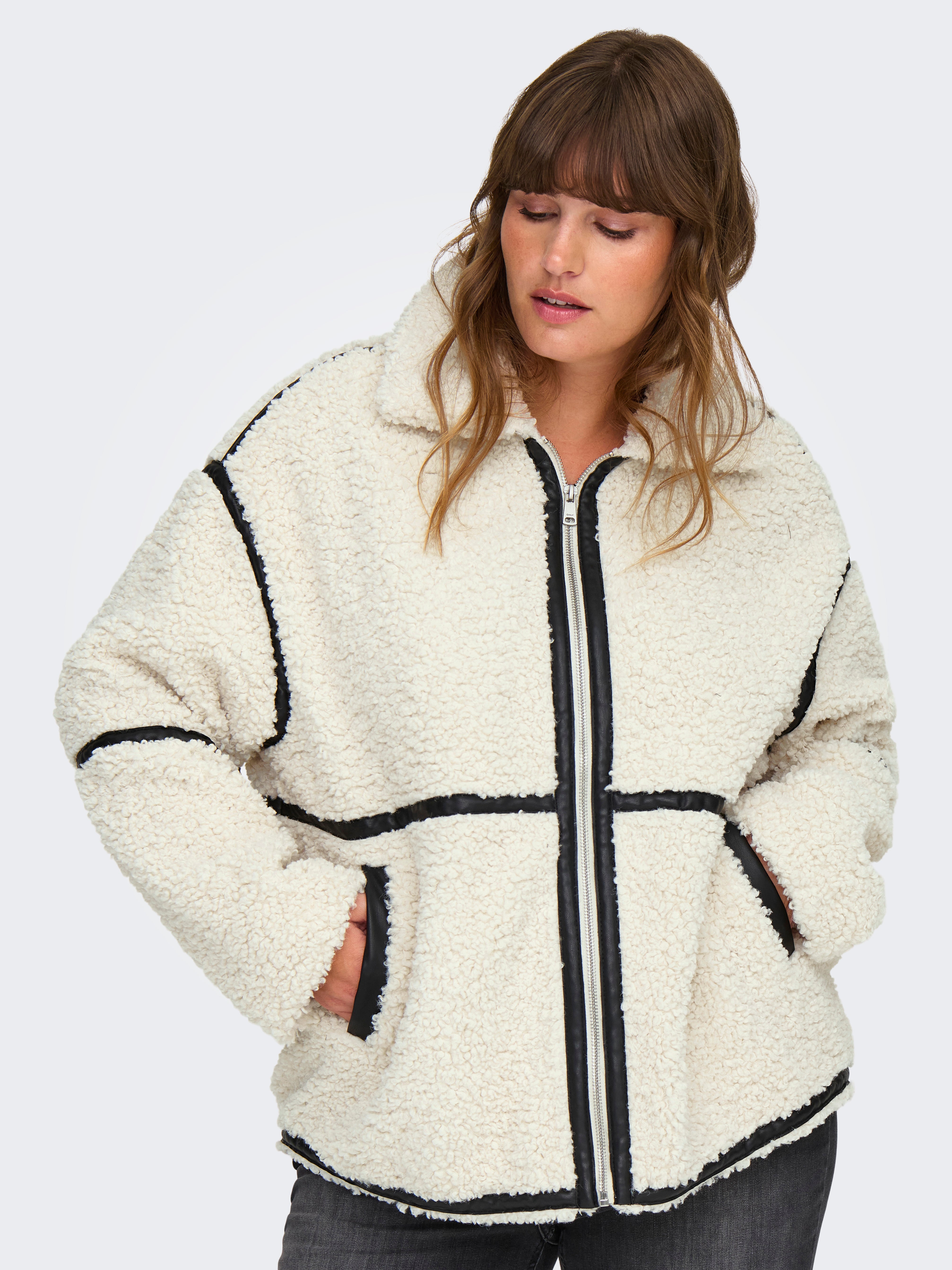 CARPARIS Teddyfell Jacke White Sand