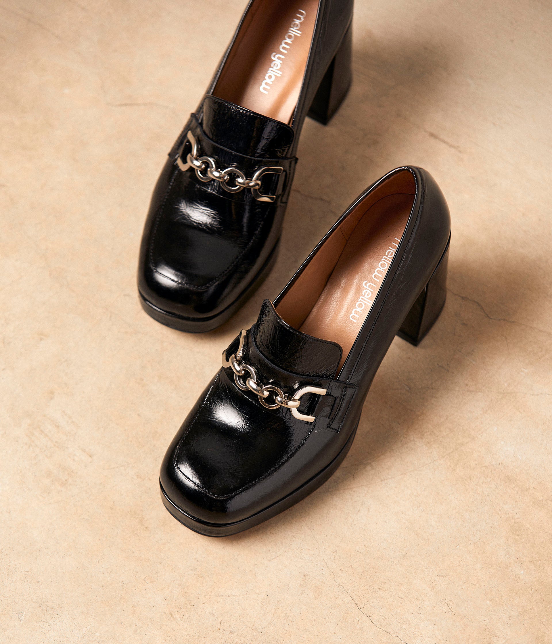 Mocassins noirs mors Crysta