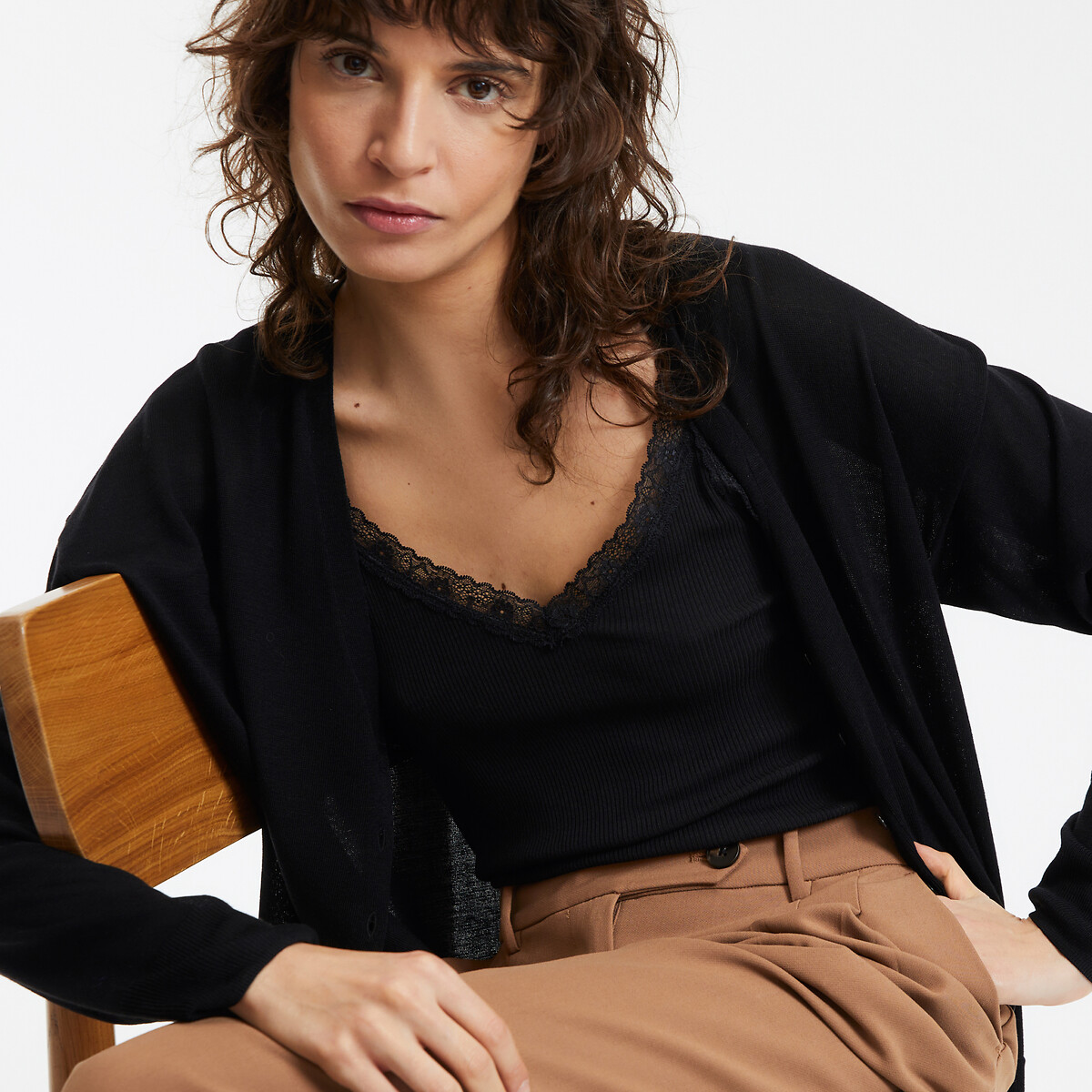 COLEÇÃO LA REDOUTE<br>Regata com detalhe em renda e decote em V