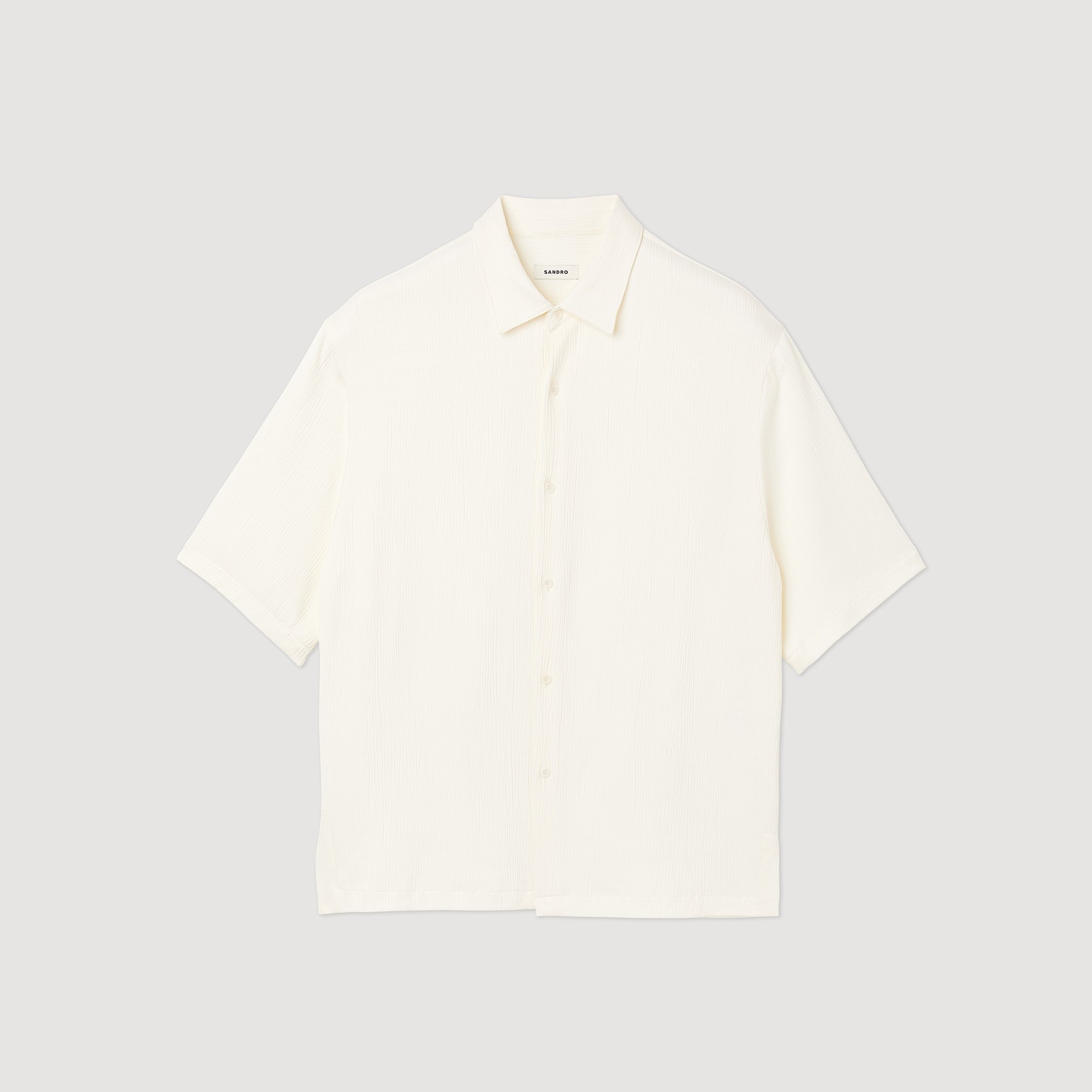 Chemise á manches courtes
