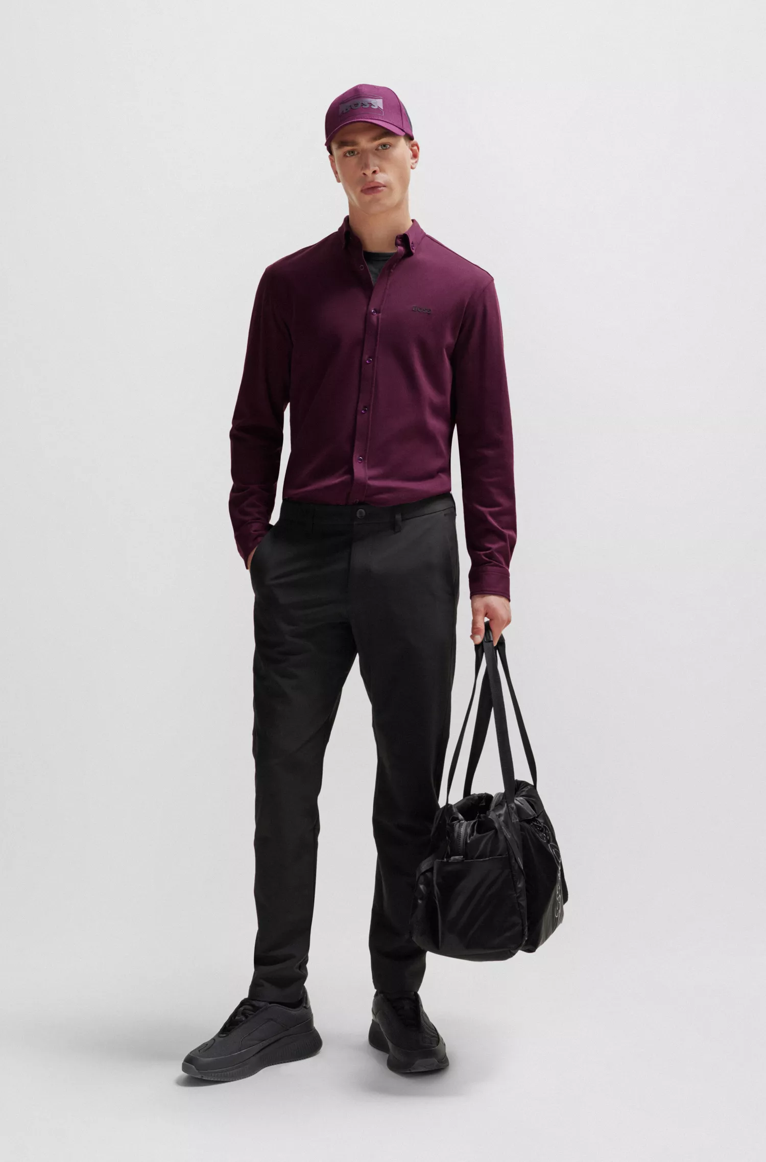 Camisa BOSS verde, corte regular, em malha piqué de algodão.