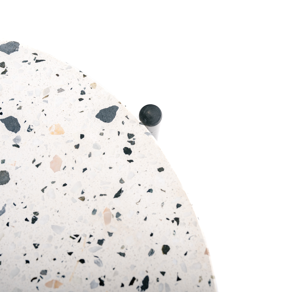Table d'appoint ronde plateau terrazzo pied métal noir industrielle 43.5x43.5x50cm- meuble de salon- bout de canapé