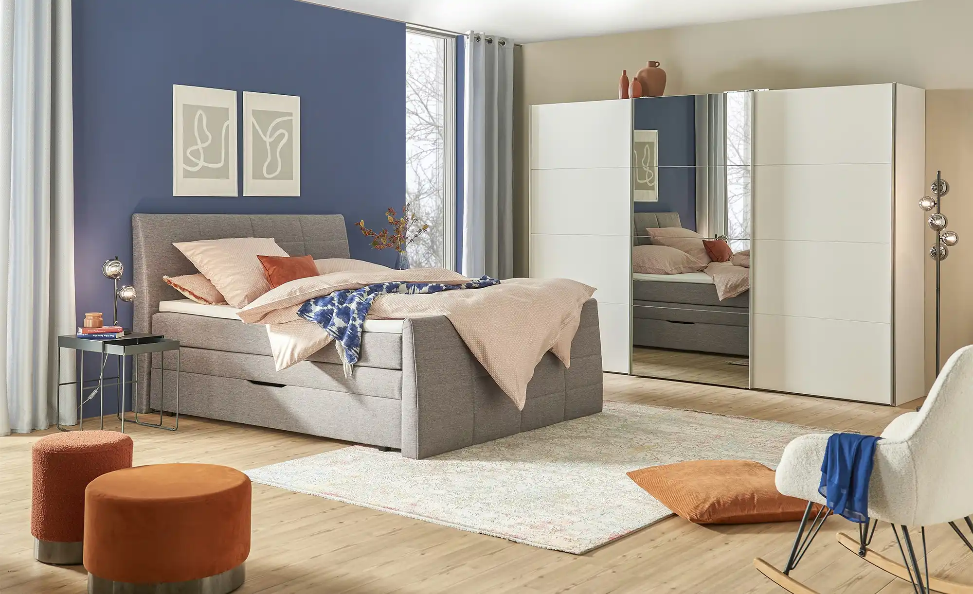 Boxspringbett mit praktischem Bettkasten Baron