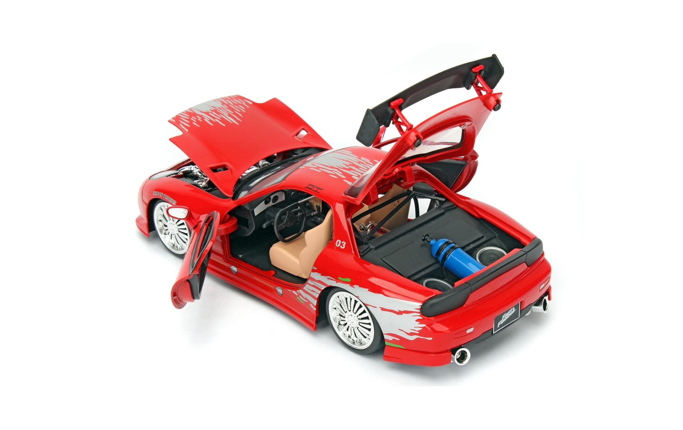Sportwagen Fast & Furious Mazda RX-7 1:24Mazda RX-7 Sammlermodell im Massstab 1:24