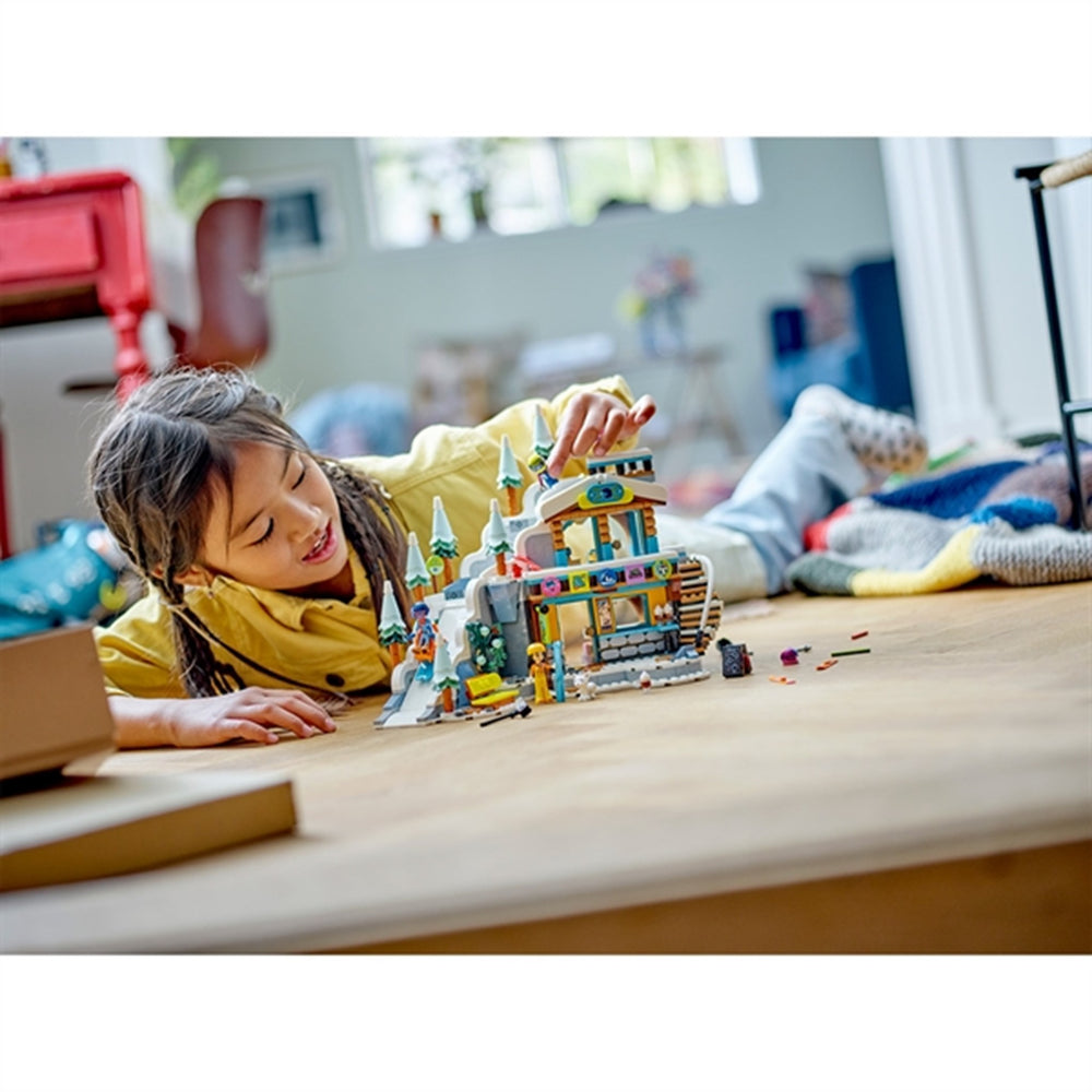 Friends Skibakke og Café - LEGO® → Luksusbaby.dk
