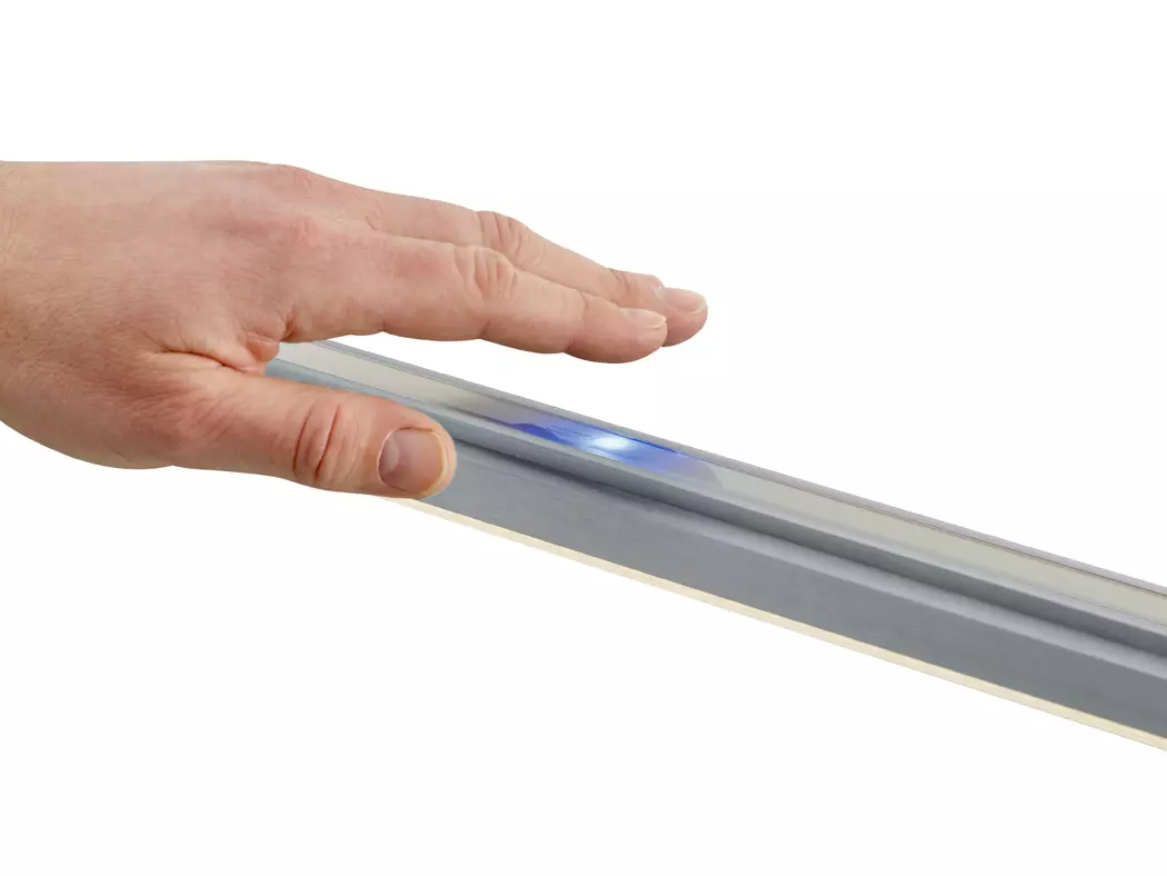 LED-Pendelleuchte Lightline V3