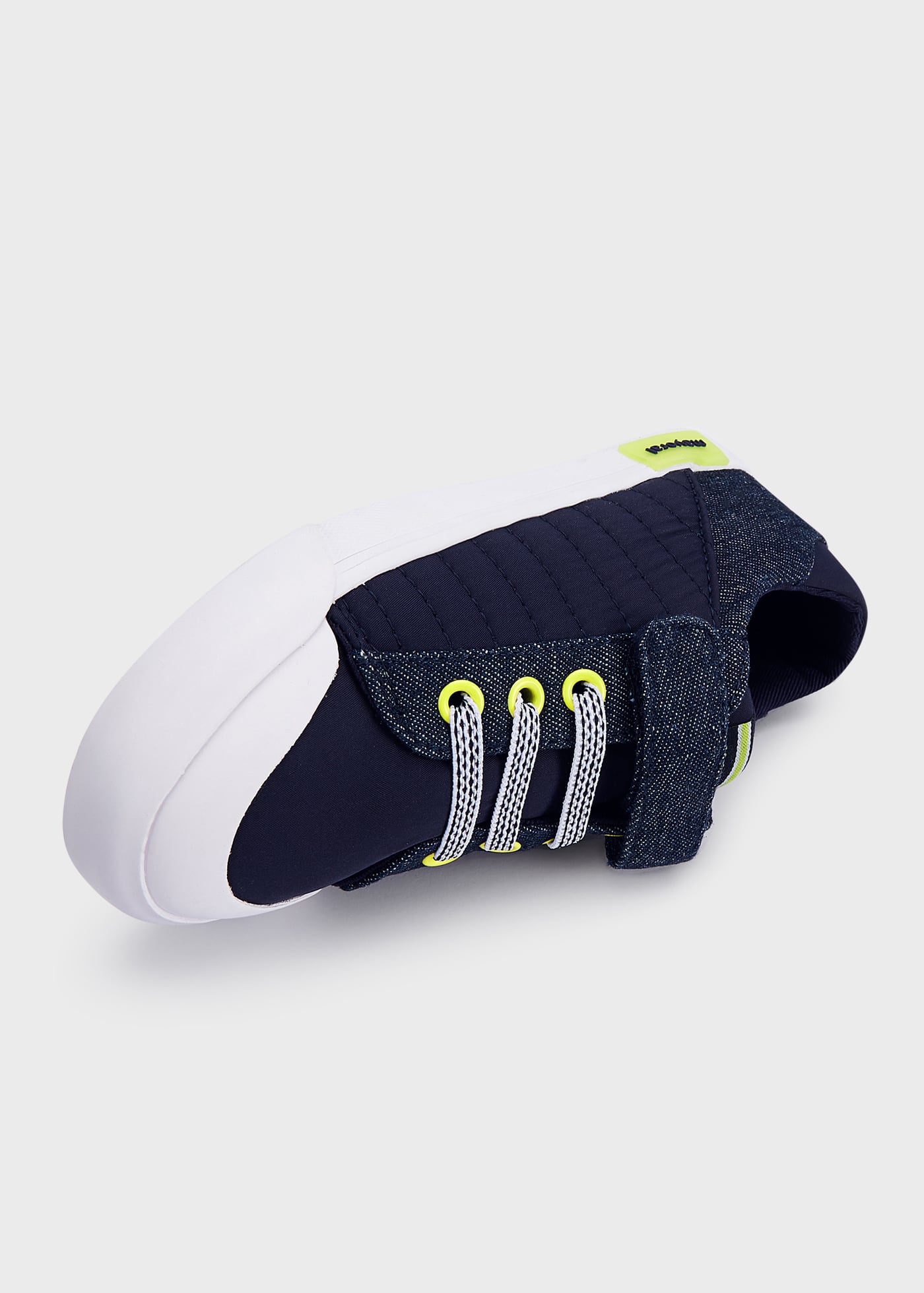 Tênis de lona com fecho de velcro para meninos