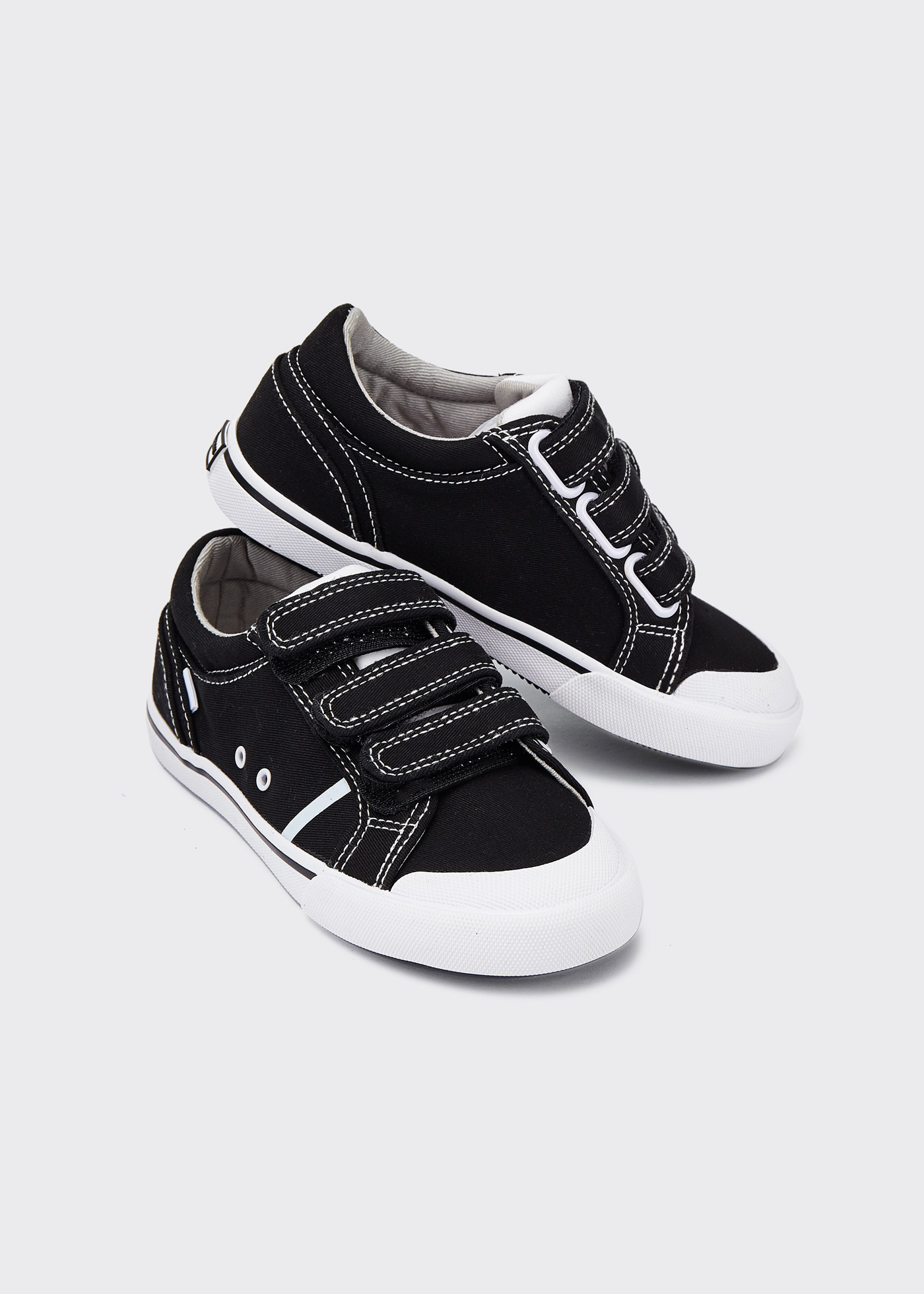 Tênis de lona com fecho triplo de velcro para meninos