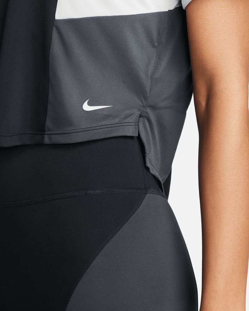 Crop top de running Nike Dri-FIT Noir pour femme