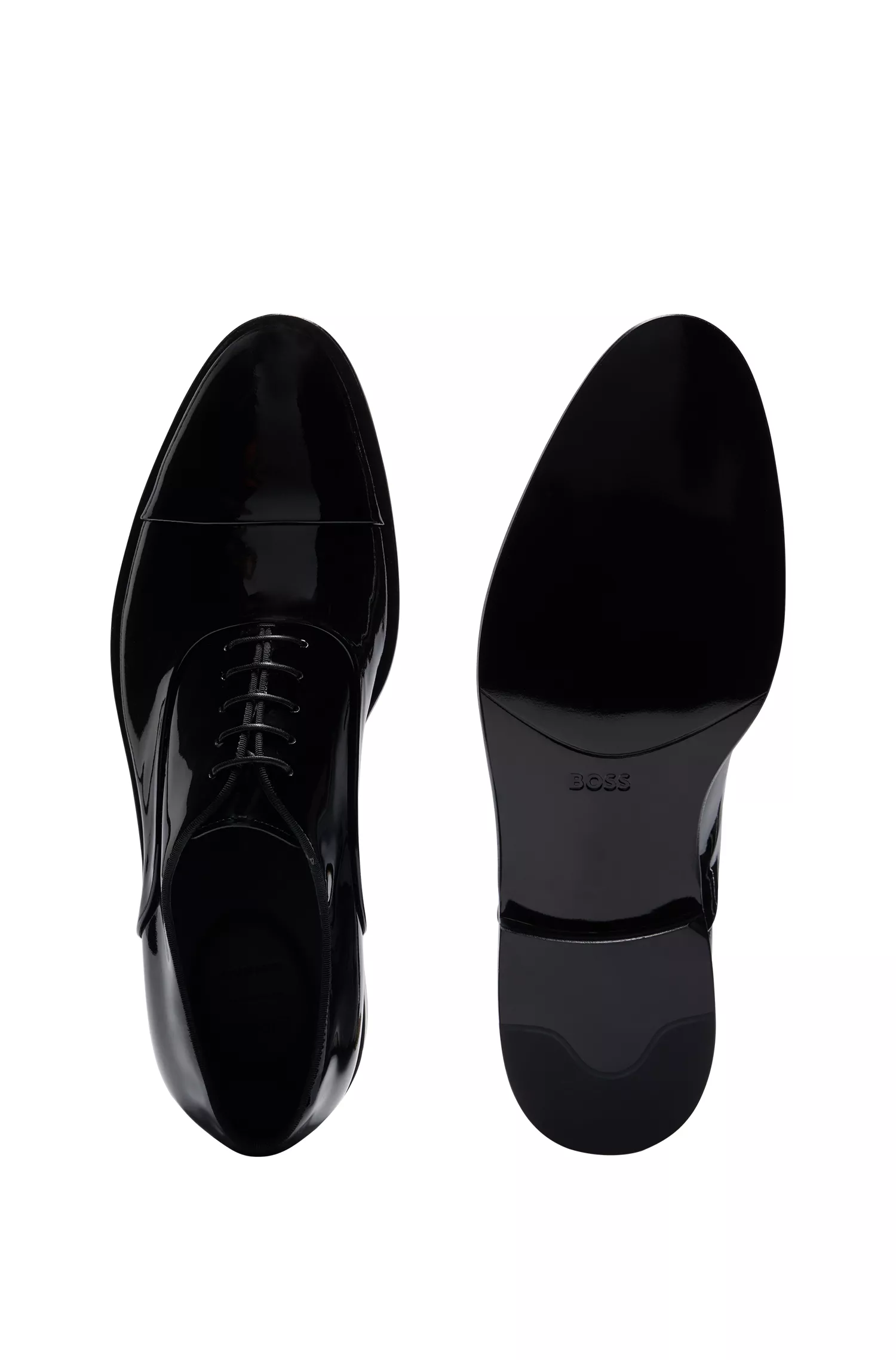 Sapatos Oxford BOSS pretos, fabricados na Itália, em couro envernizado.