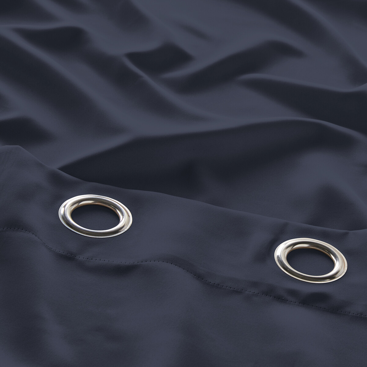 LA REDOUTE INTERIEURS<br>Cortina blackout com ilhós Voda