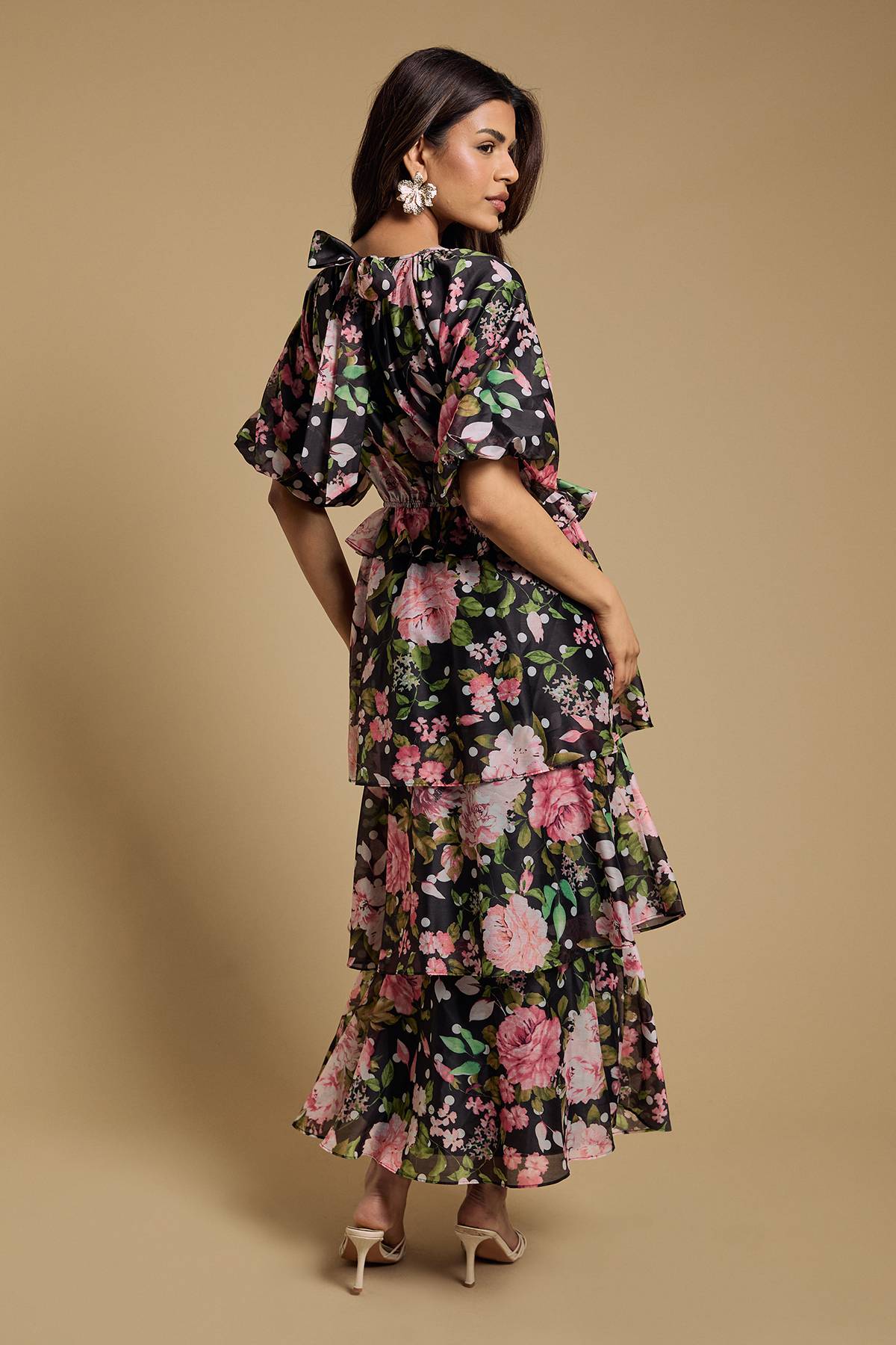 Oasis Petite Robe Midi À Corsage Froncé Manches Bouffantes Et Jupe À Volants