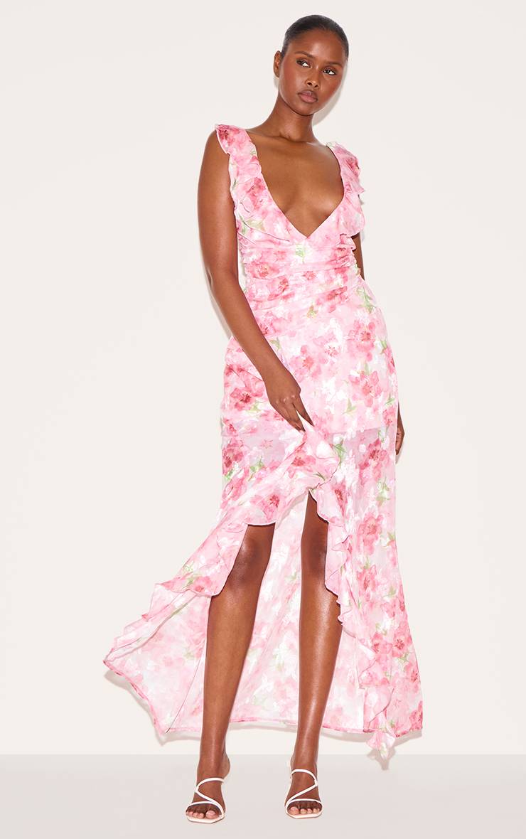 Rose Robe Longue À Bretelles À Volants En Mousseline Fleurie Avec Décolleté Plongeant