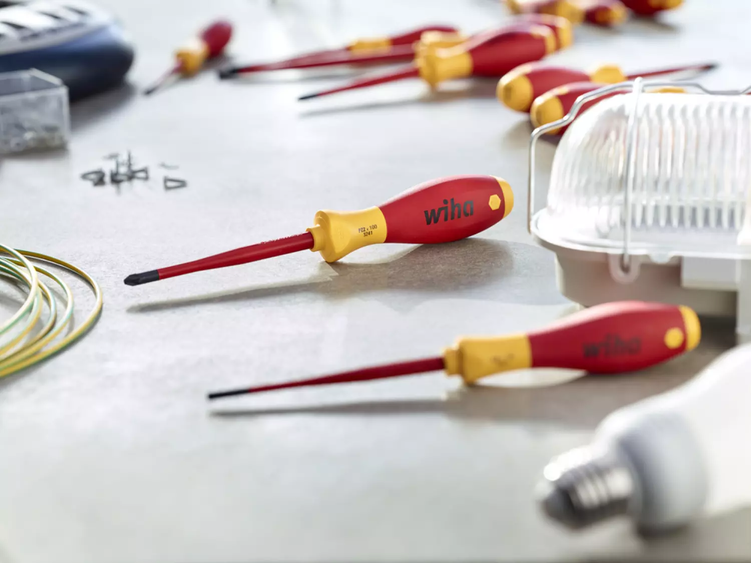 Wiha 3211 SoftFinish electric slimFix VDE Schroevendraaier - Phillips - PH2 x 100mm