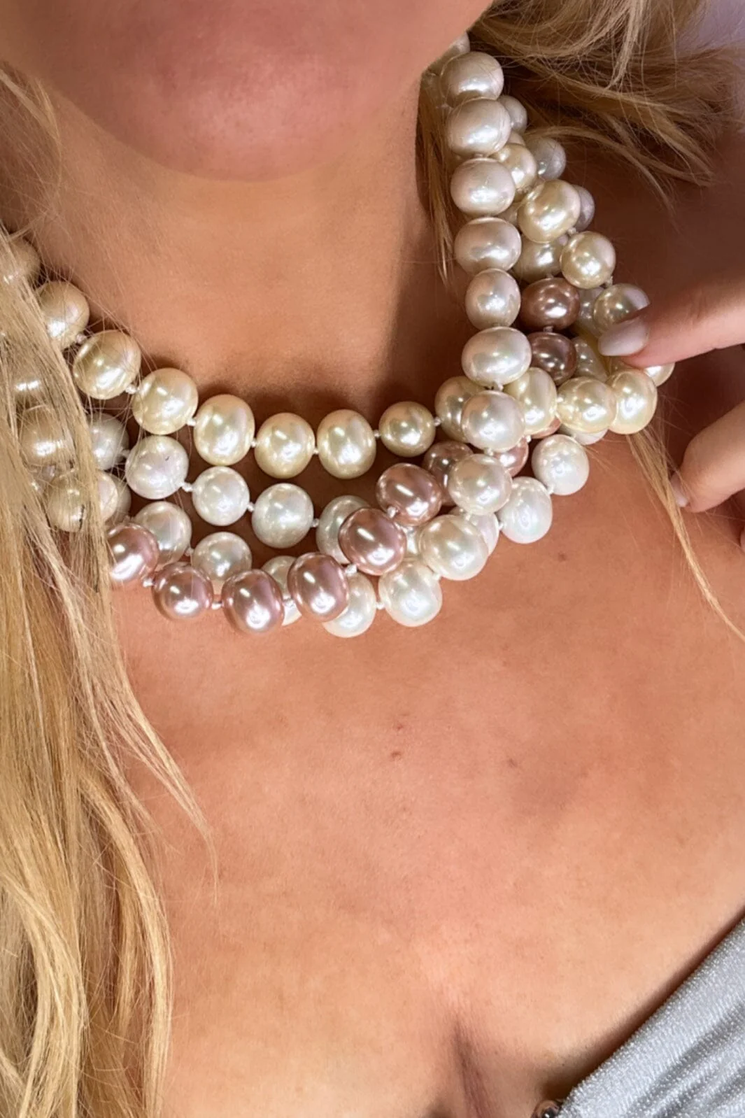 Mellow Moon Pearl Necklace N1612 pink