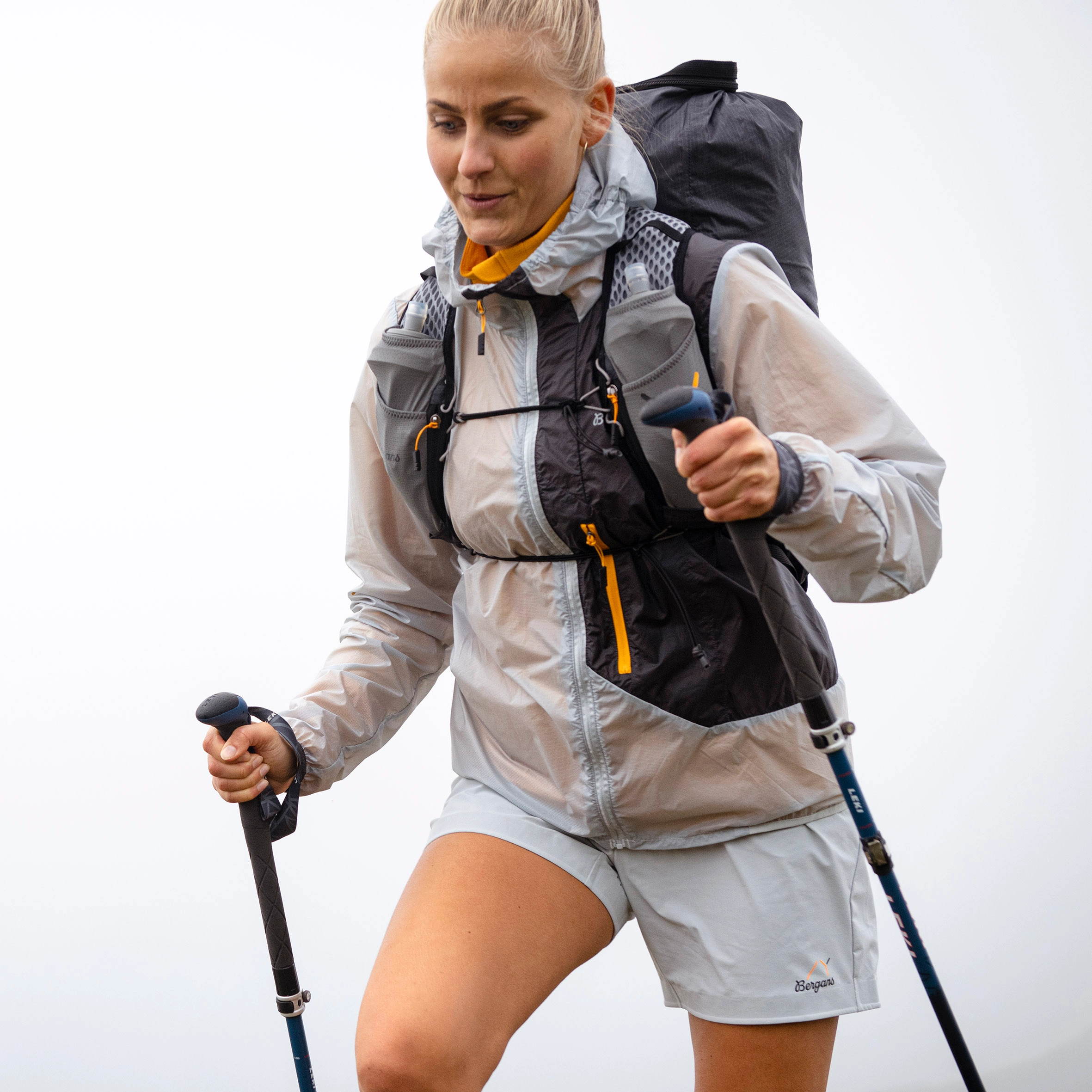 Y LightLine Fastpack S/M 1-24 Dark Shadow Grey