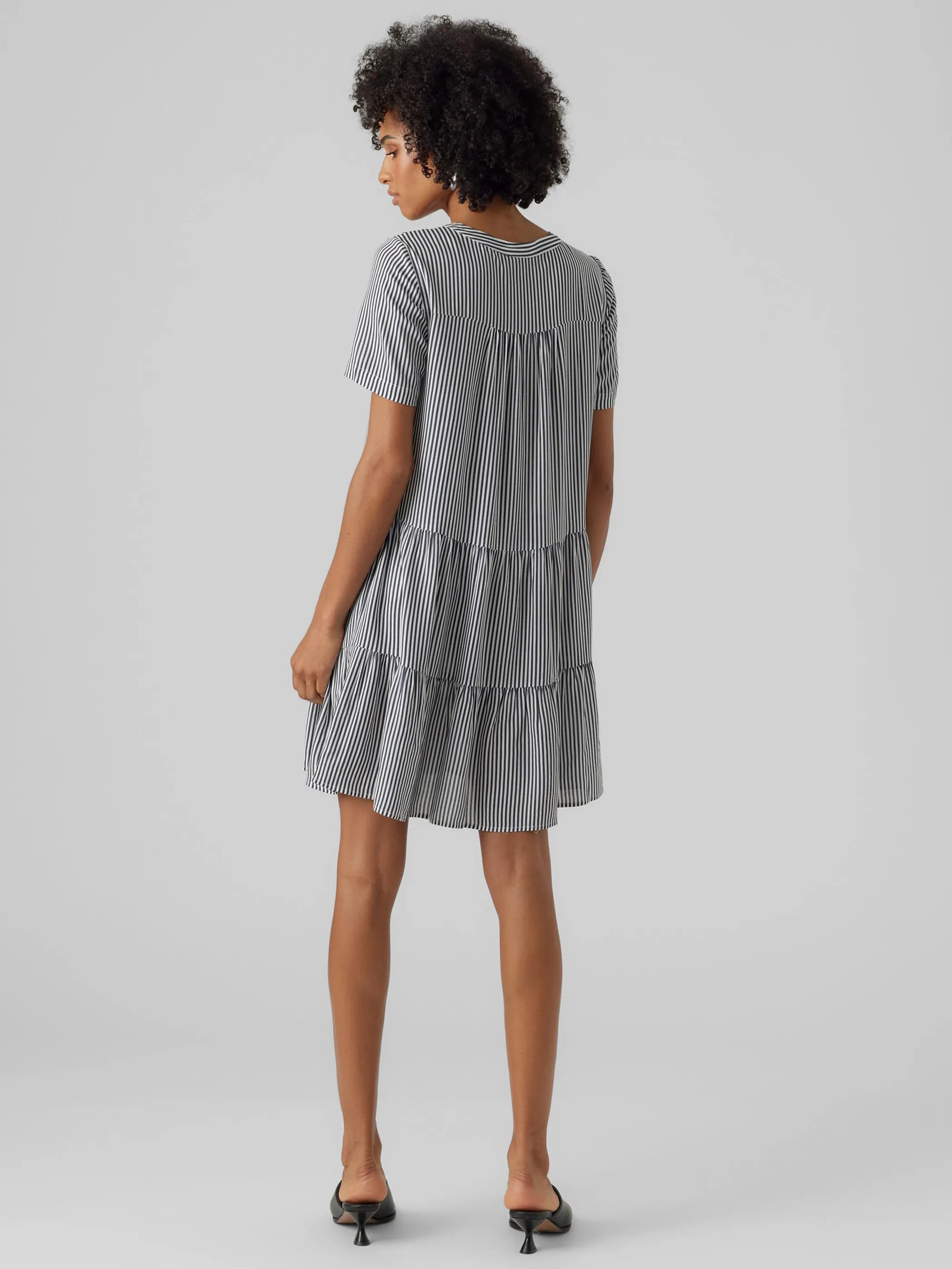 Vero Moda VMBUMPY SS SHORT DRES Kleid