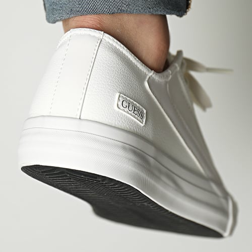 Baskets FM5EDLELE12 White