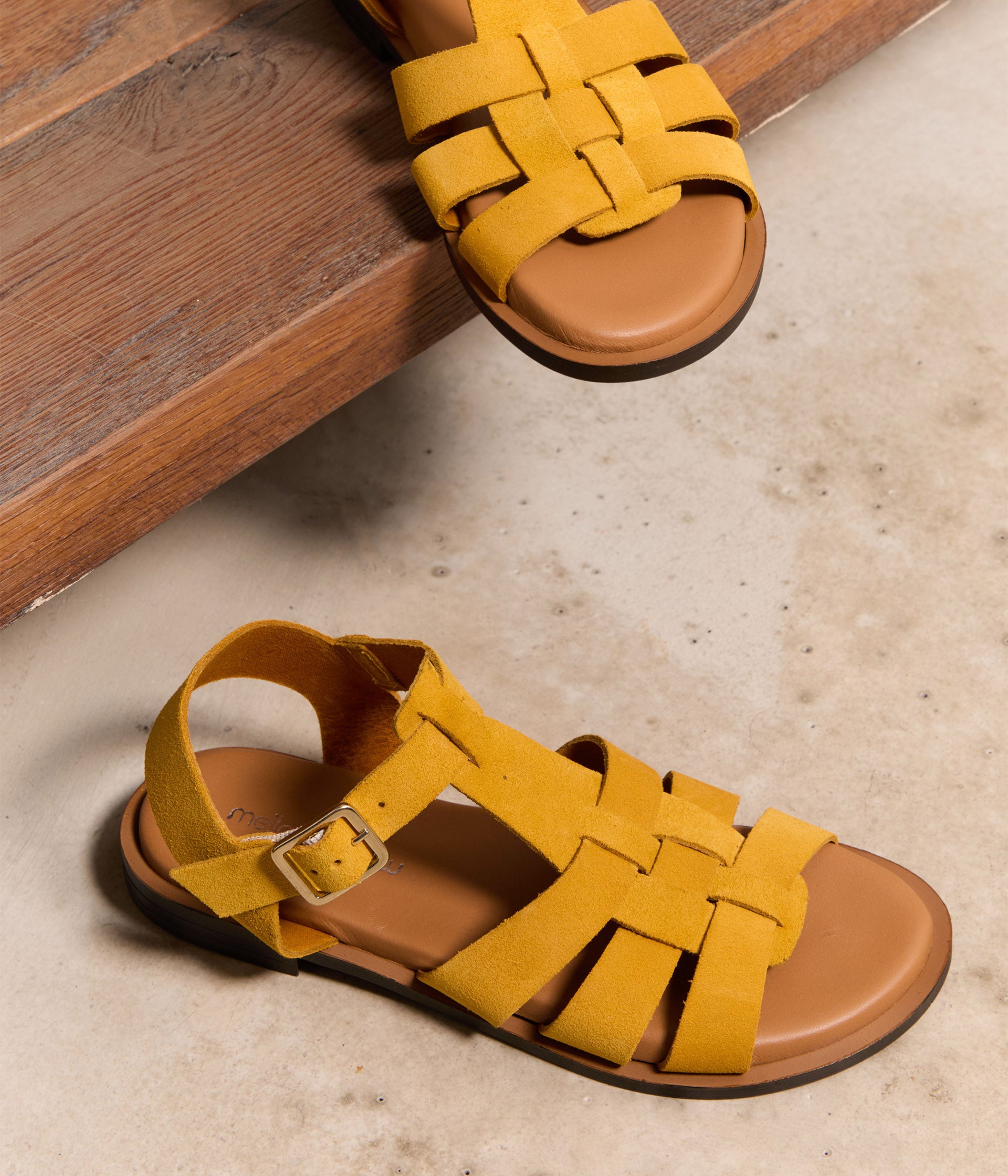 Sandales velours ocre Isadora
