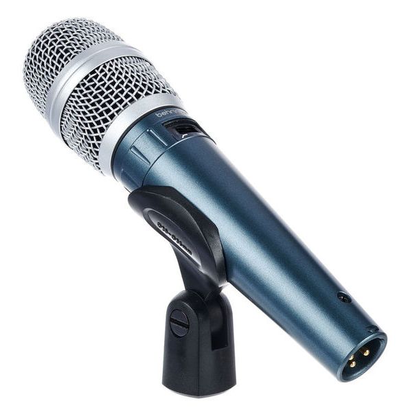 Behringer SB 78A