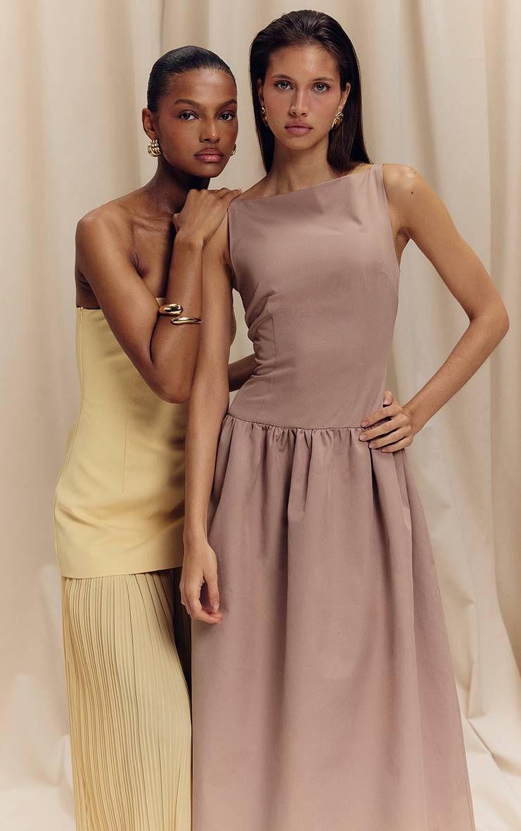 Taupe Robe Mi-longue À Taille Basse Et Imprimé Fleuri