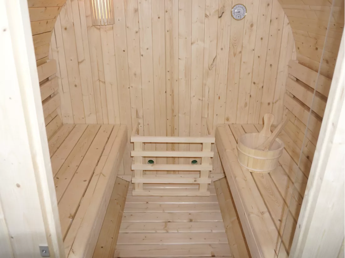 Sauna d'extérieur 4 places - L185 x P180 x H190 cm - ISOKYRO