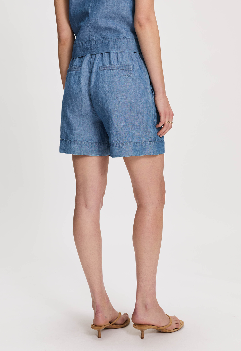 Silvercreek Feline Short