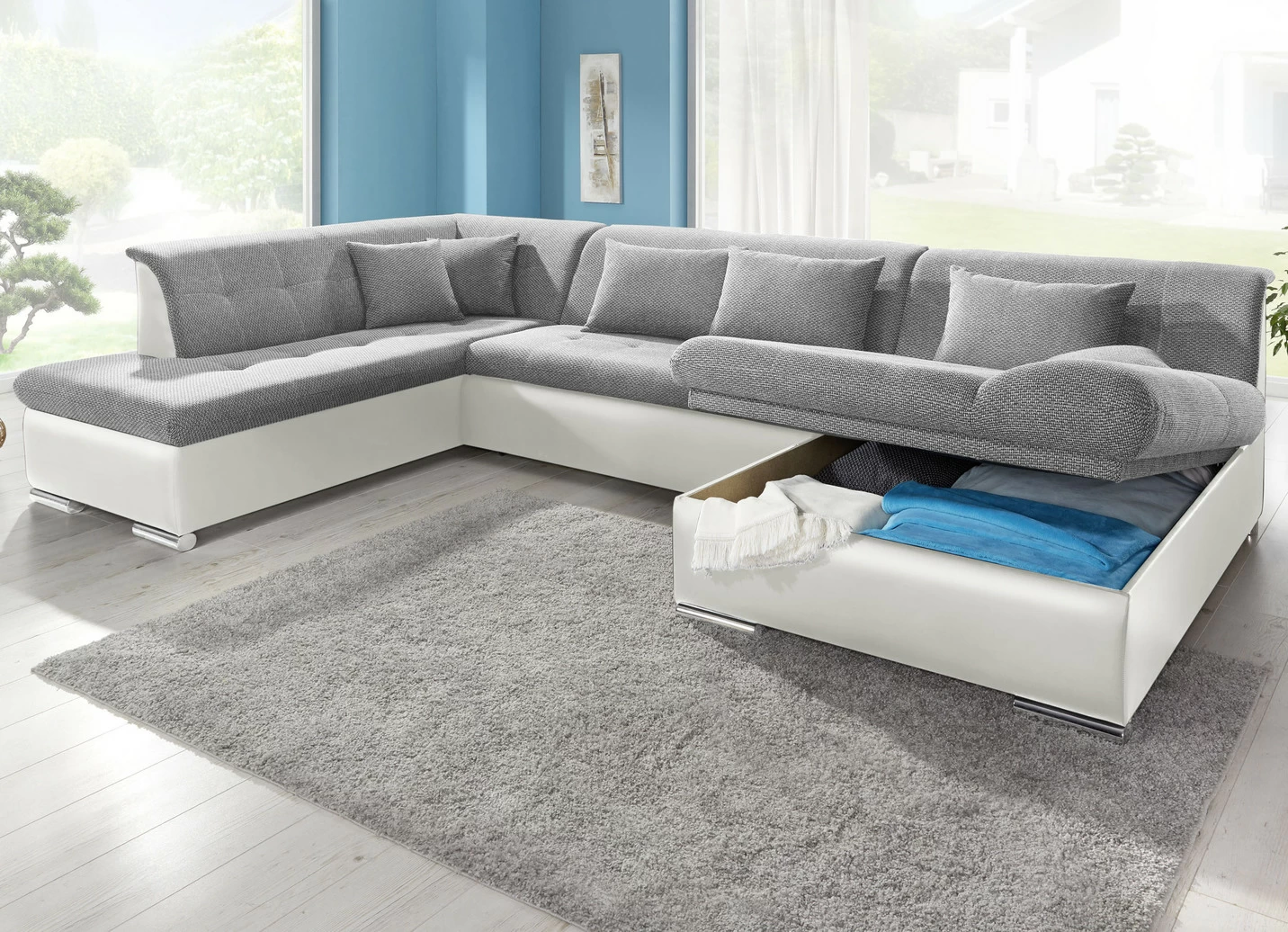 Wohnlandschaft mit Bettfunktion