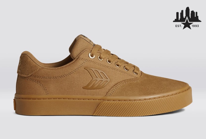 Cariuma Naioca Pro Tampa Gum Camel 5.5 US / 38 EU