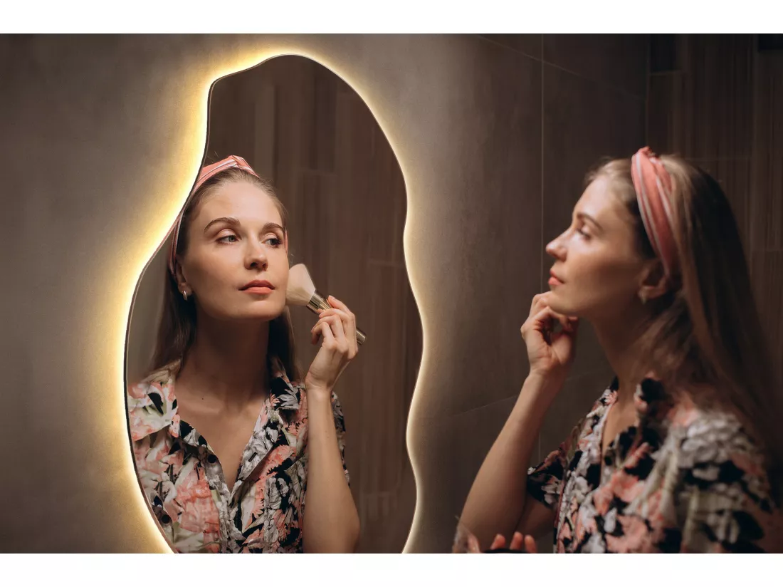 Miroir Loft décoratif éclairé par LED Boho pour le salon salle de bain chambre 50 cm x 100 cm - lumière chaude