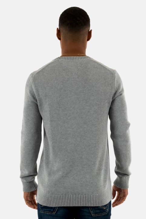 Pull leger tommy jeans slim essntls p6n grey htr
