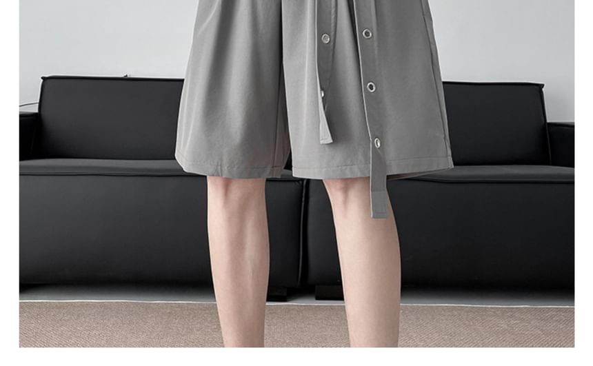 purplelouve - Mid Rise Plain Grommet Shorts