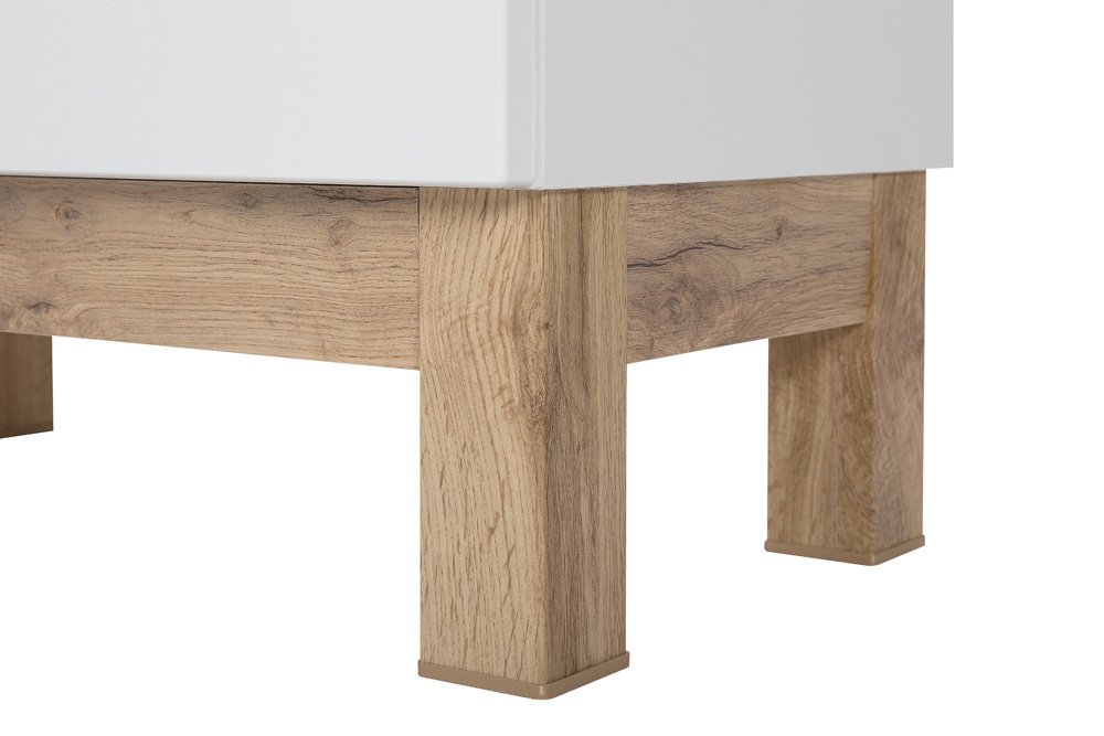 Comad Bali White 900 FSC hoge kast 187x60cm eiken/wit