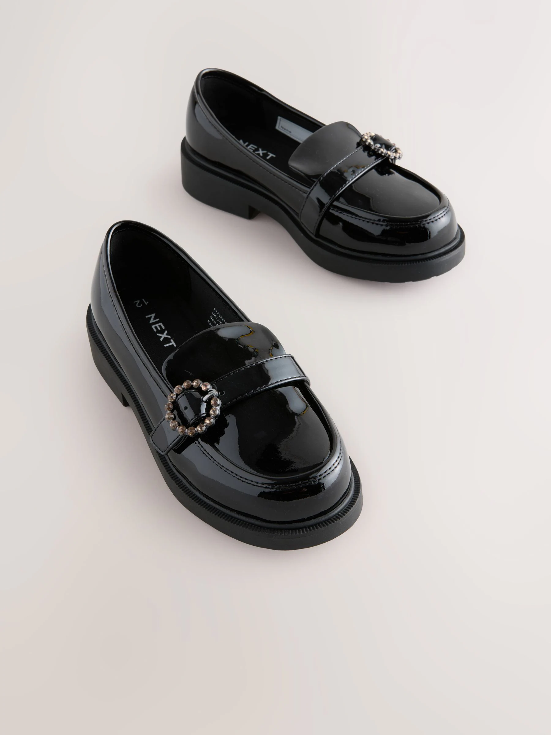 Zwart lak - Diamante Brooch School Loafers