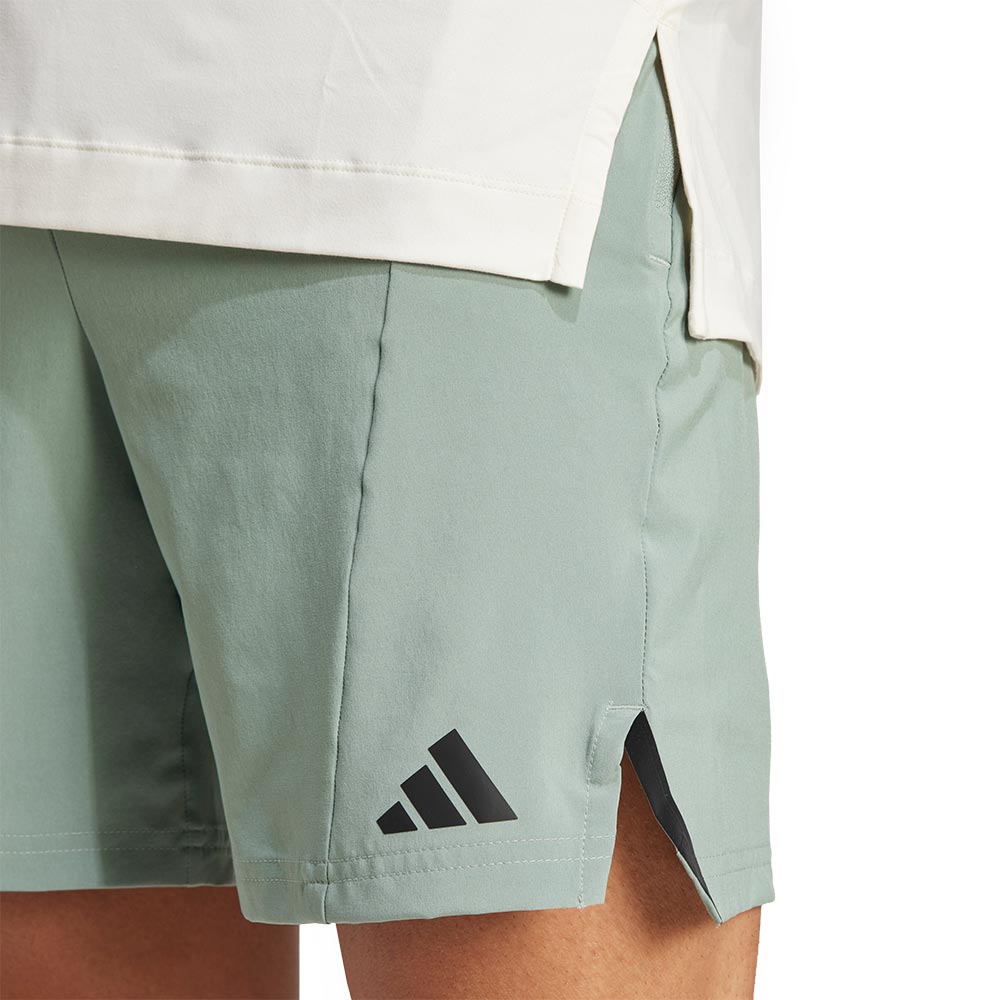 adidas Designed for Training Workout Shorts Herren silver green