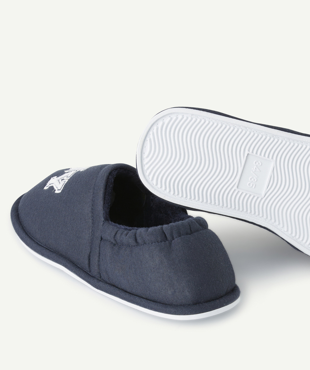 chaussons garçon bleu marine avec message new york brodé