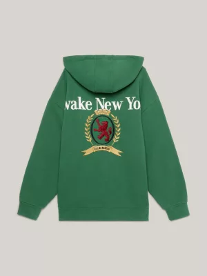 Tommy x Awake NY com Logo Oversized e Estilo Relaxado