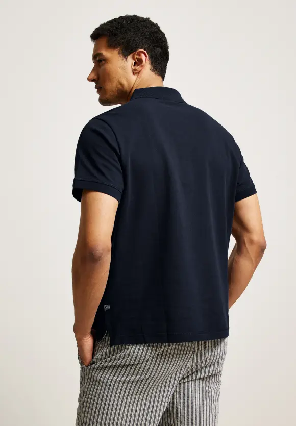 Poloshirt in Piqueé - deep navy blue