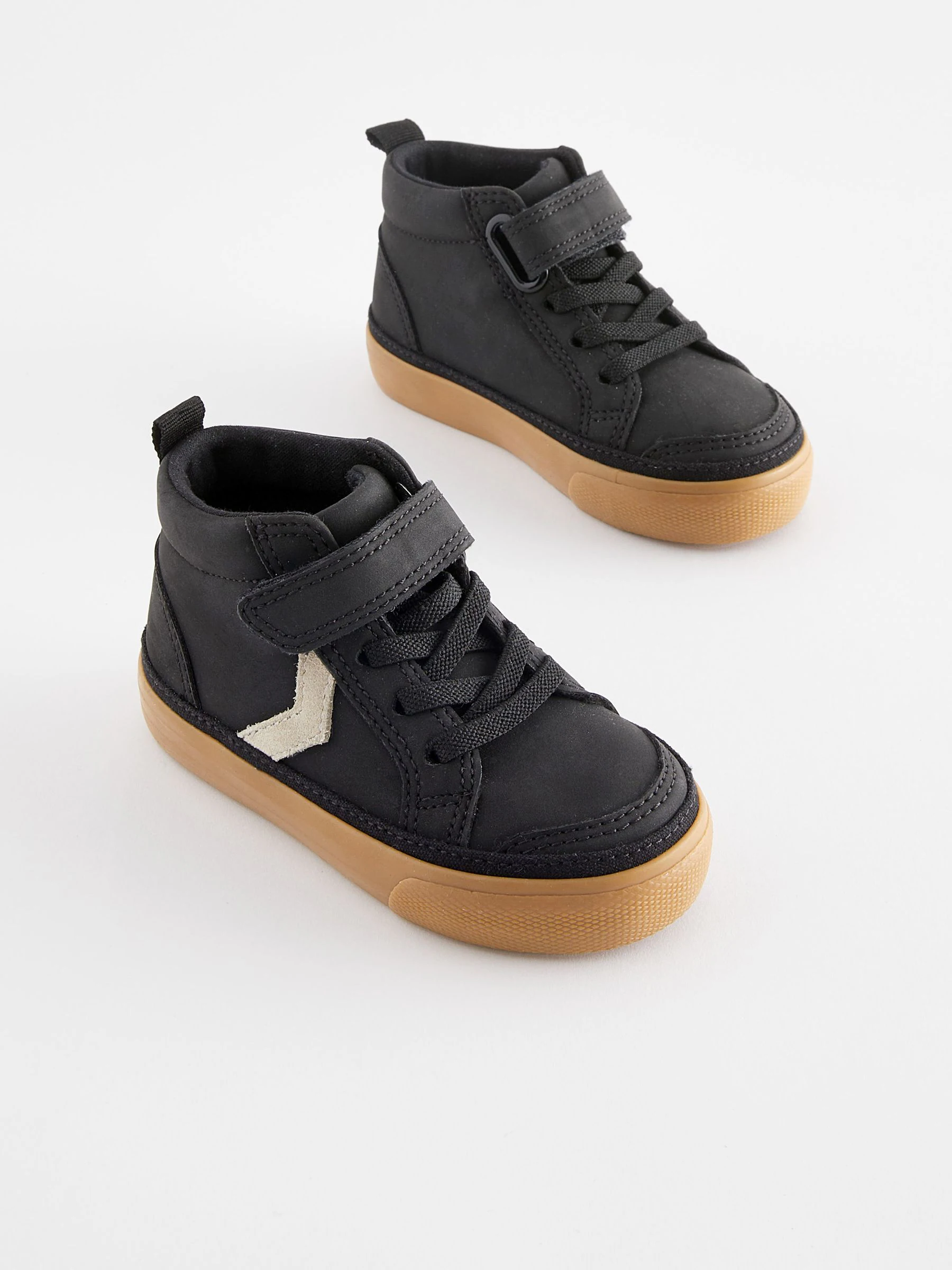 Zwart - Schoenen met klittenbandsluiting, elastische veters en zigzagdetail