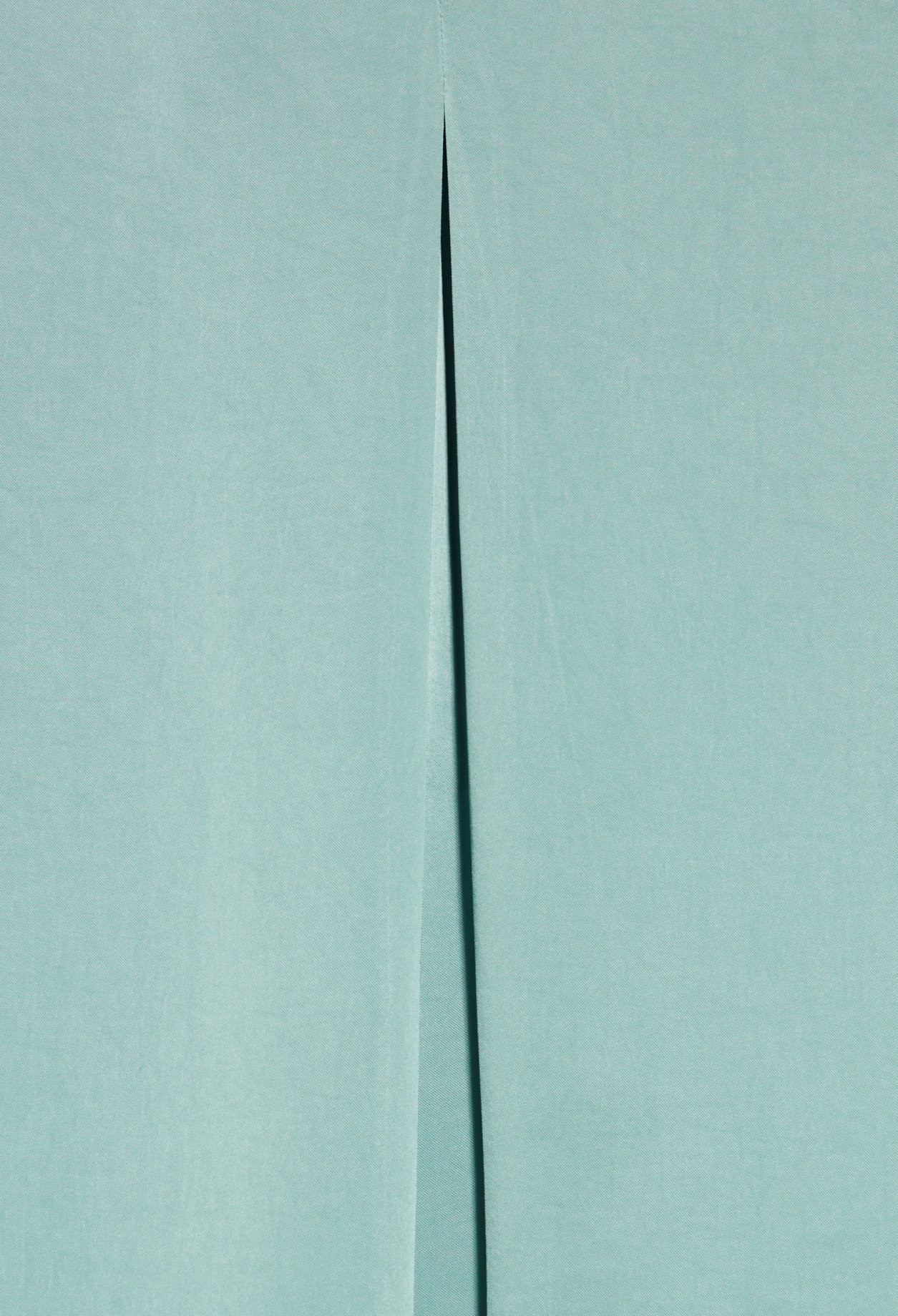 Robe courte satinee vert d'eau