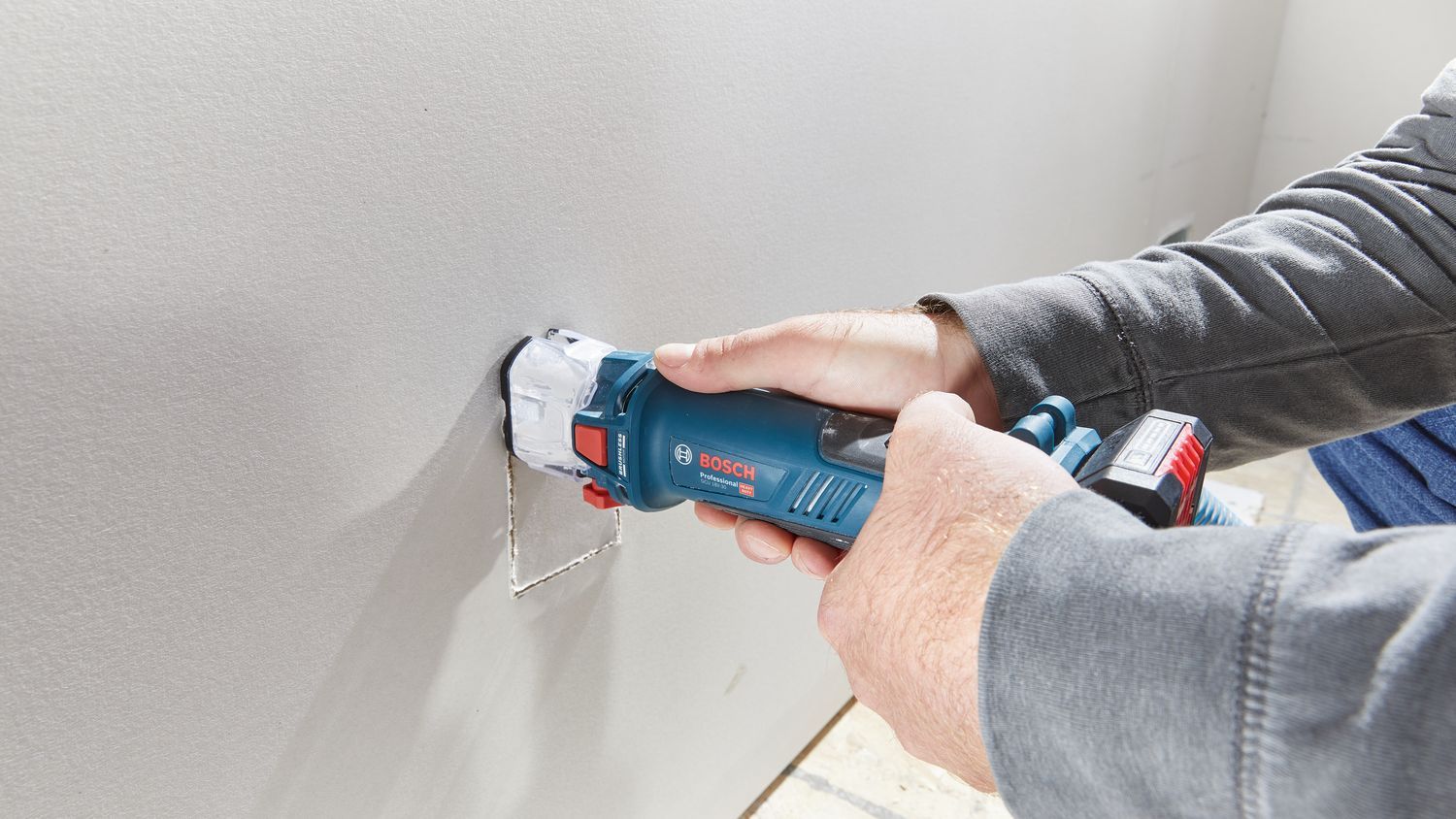 Bosch Professional GCU 18V-30 Accu Gipsfrees 18V Basic Body in L-Boxx - 06019K8002