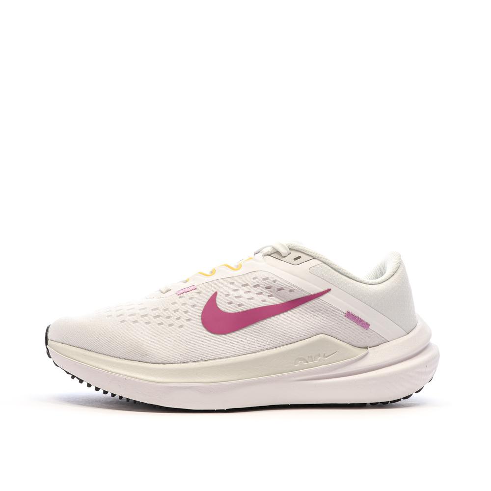 Nike Chaussures de Running Blanches Femme Nike Air Winflo 10