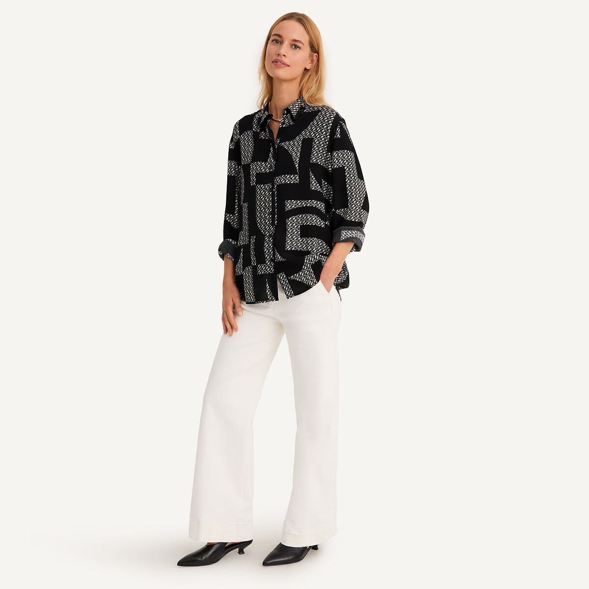 ANNE WEYBURN<br>Camisa com estampa gráfica e mangas compridas