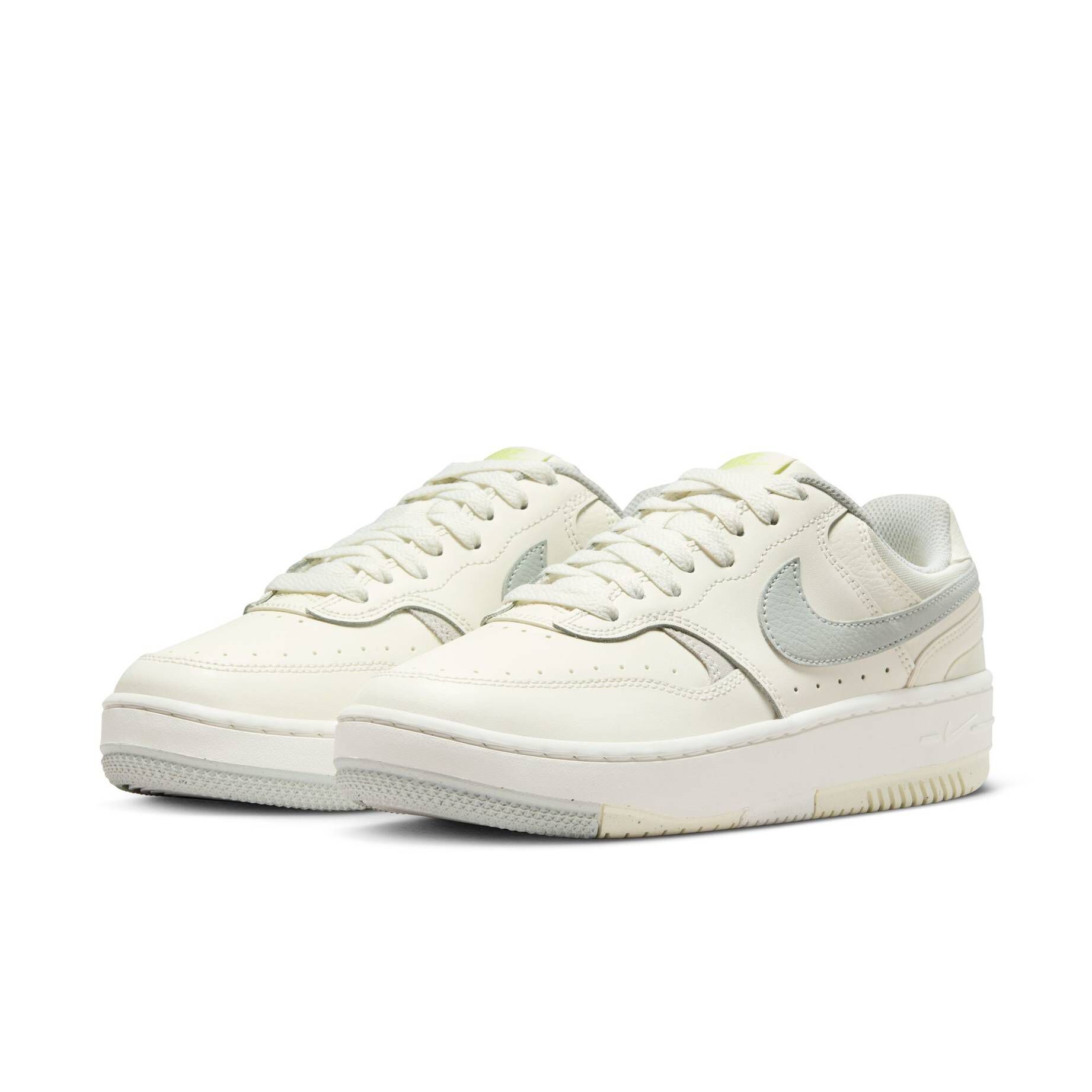 Nike| Damen Sneaker GAMMA FORCE