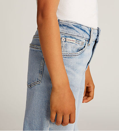 Calvin Klein Jeans - Visuell Light Blue Skater - Authentic Light