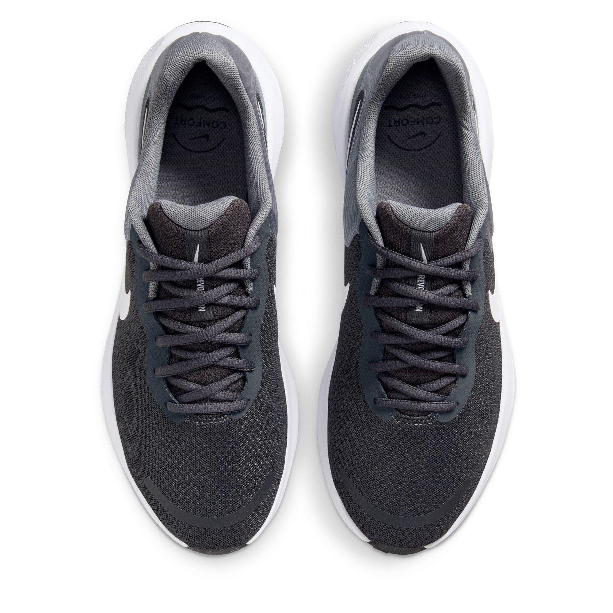 Nike Revolution 7 Mens Road Running Shoes