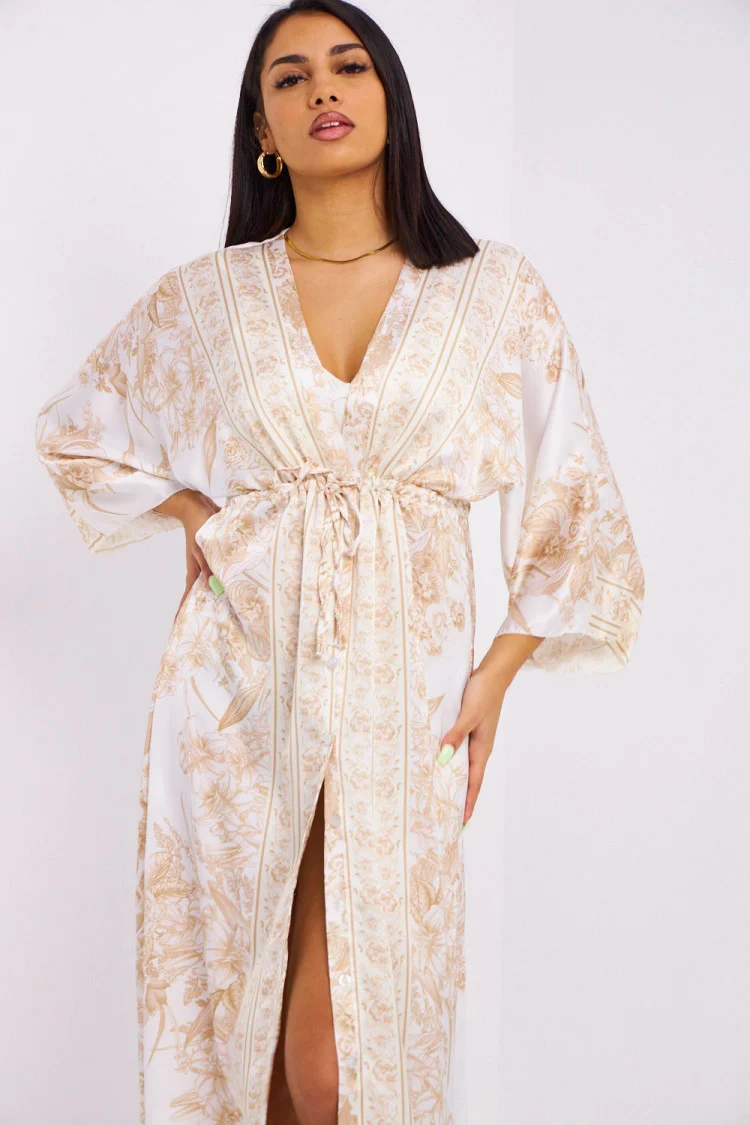 Robe chemise beige à fleurs col v