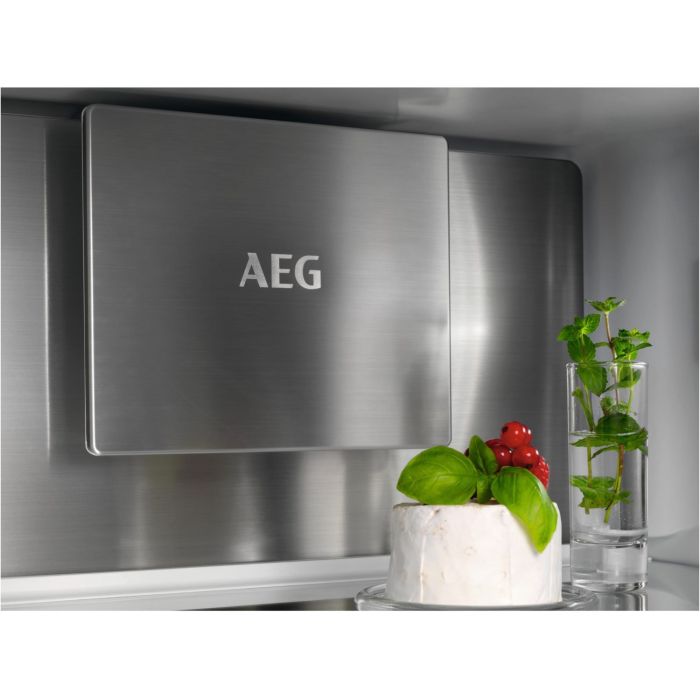 AEG Einbau Kühl-Gefrier-Kombination 8000 COOLING 360° TSC8M181CC - Festtür // 130€ Cashback